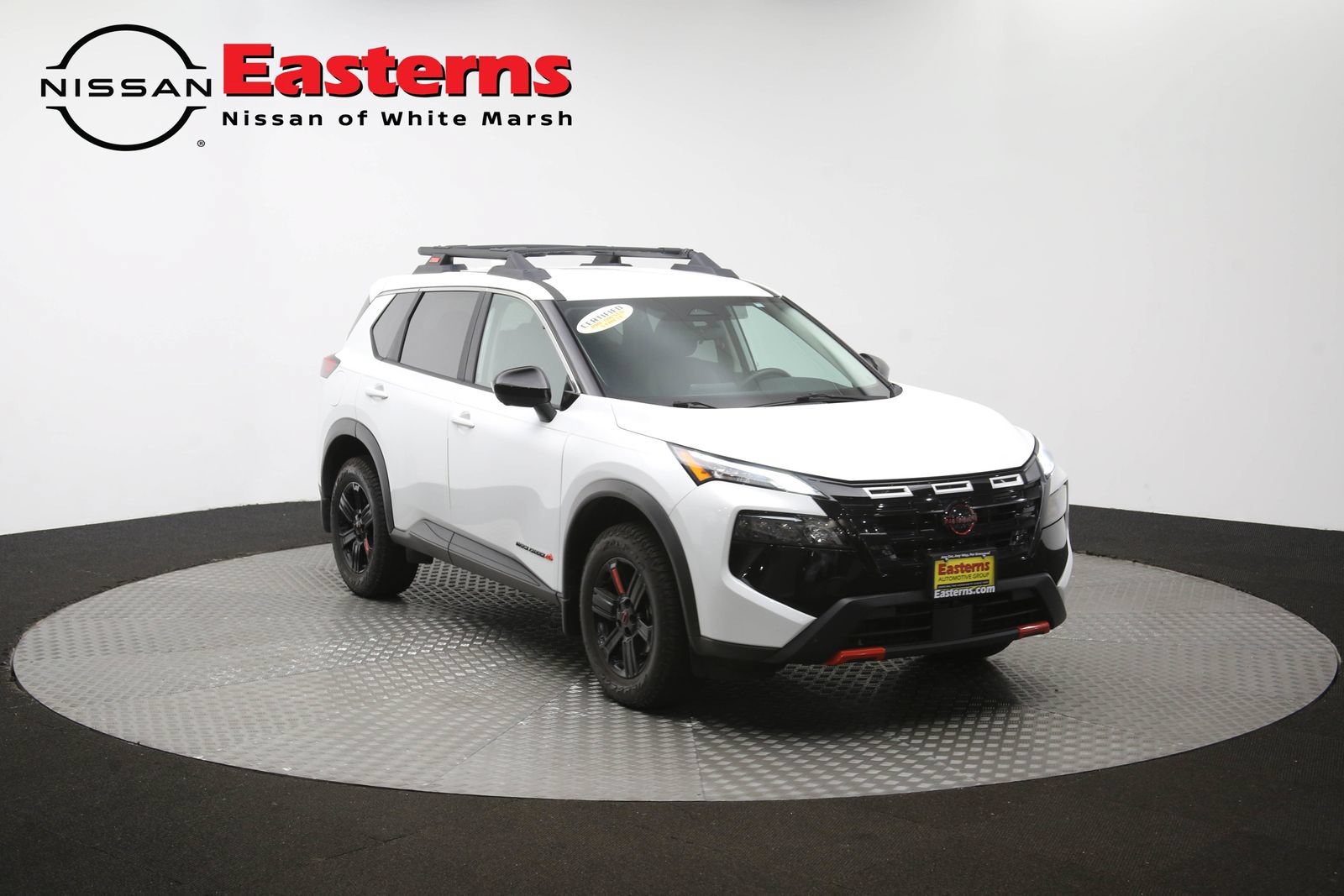 Used 2025 Nissan Rogue SV AWD/4WD image 48