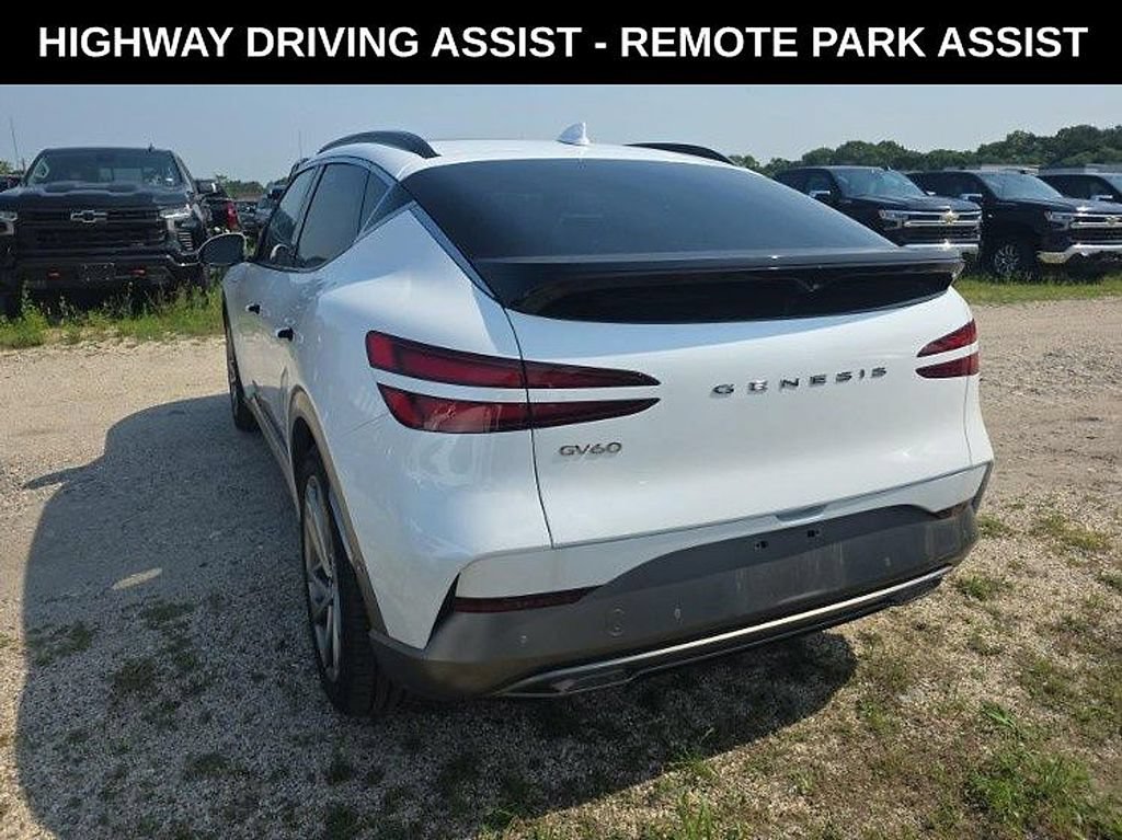 Used 2023 Genesis GV60 Advanced AWD/4WD image 3