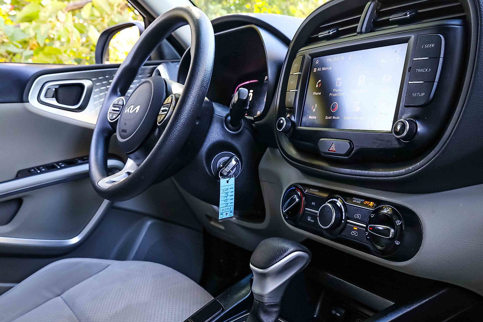 Certified 2023 Kia Soul LX w/ LX Technology Package image 25