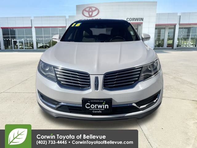 Used 2016 Lincoln MKX Reserve w/ Climate Package image 14