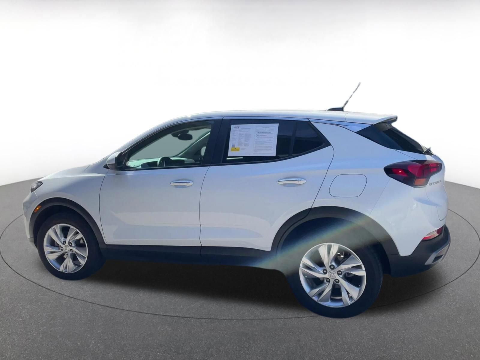 Used 2025 Buick Encore GX Preferred image 9