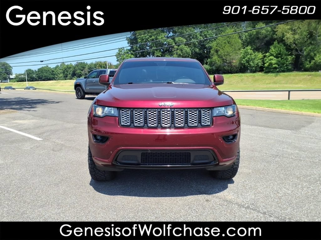 Used 2020 Jeep Grand Cherokee Altitude RWD image 8