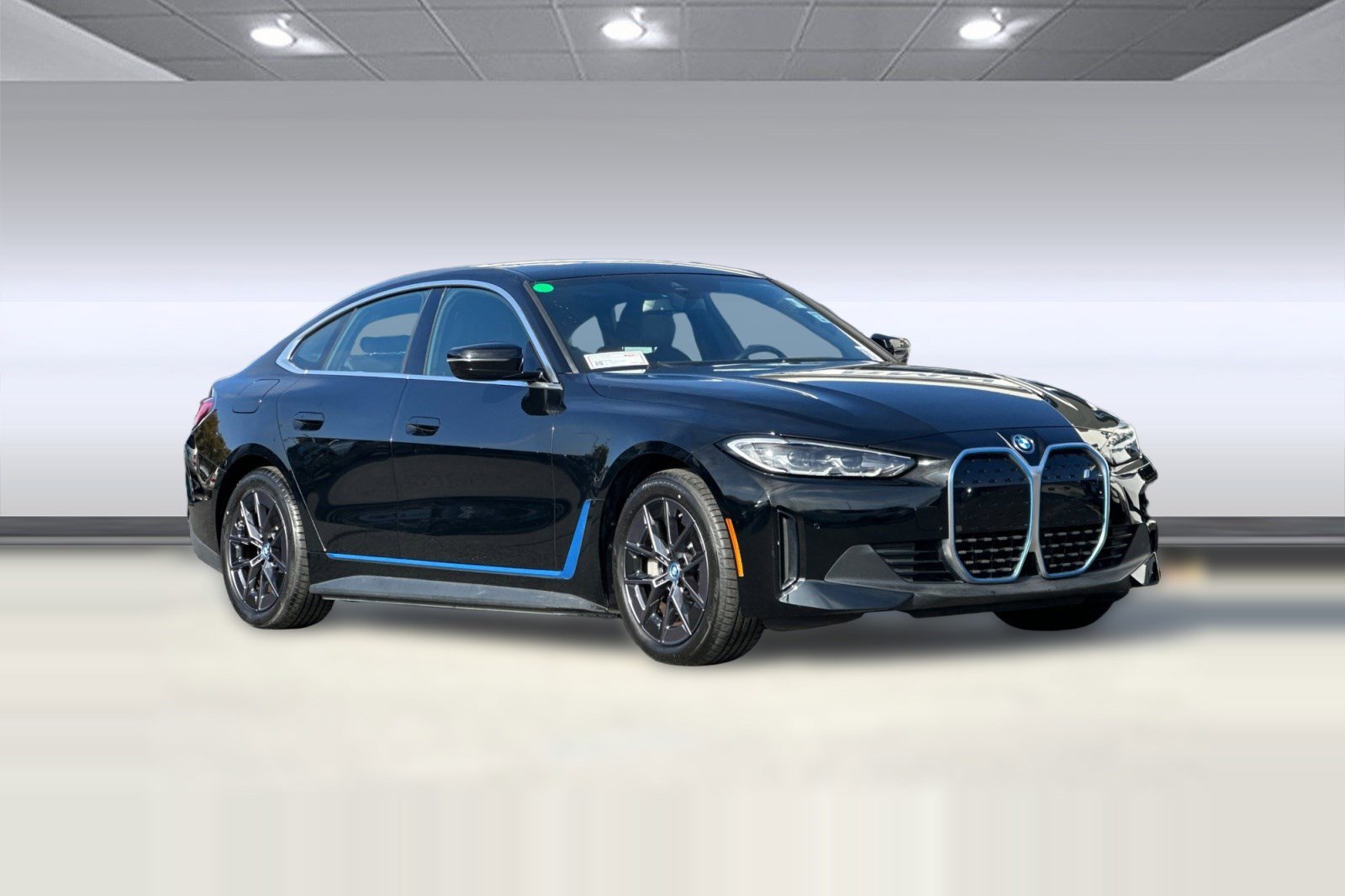 Certified 2023 BMW i4 eDrive40 w/ Premium Package image 6