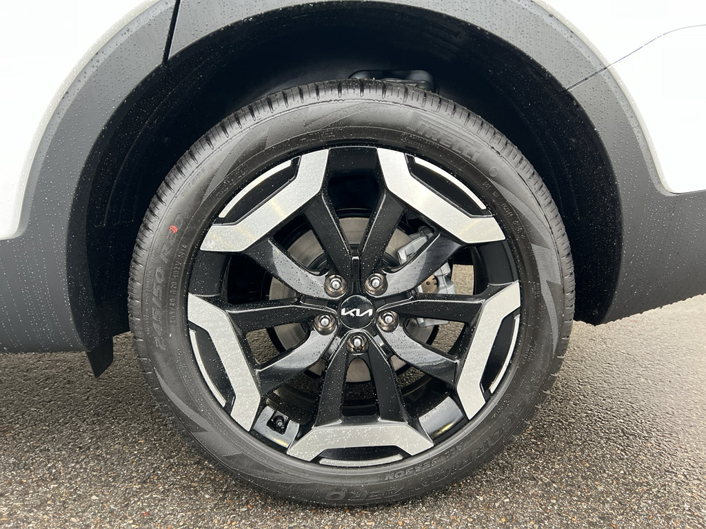 New 2025 Kia Telluride S image 9