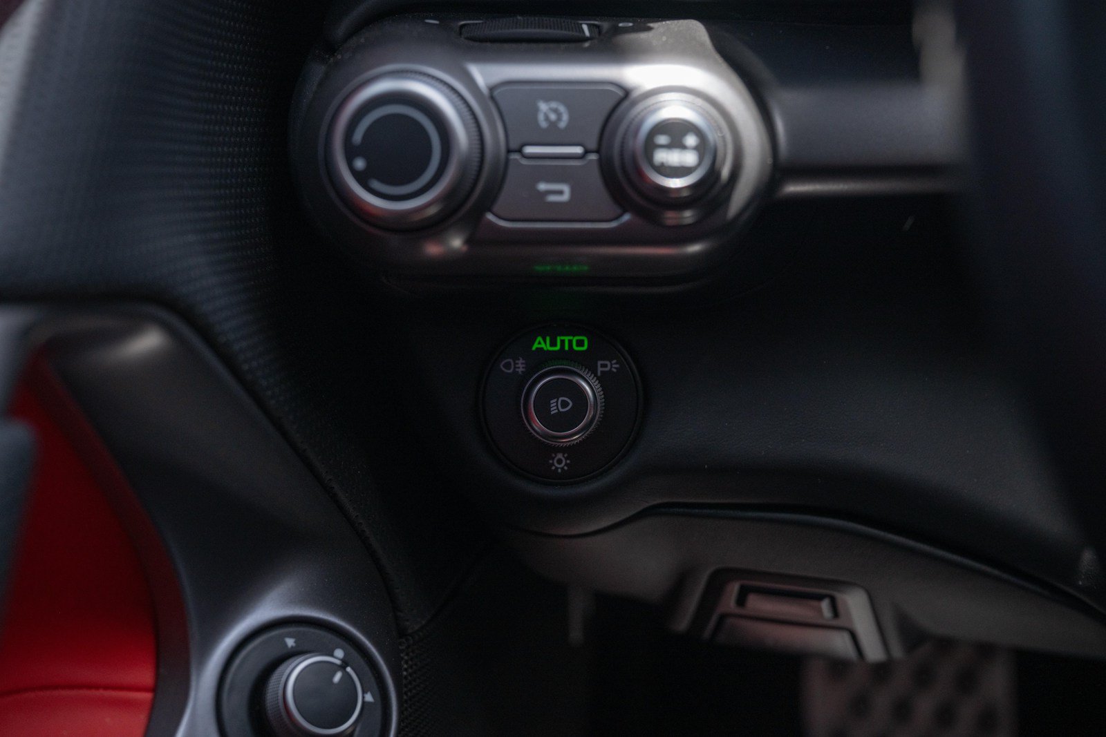 Used 2021 Ferrari 812 GTS RWD image 37