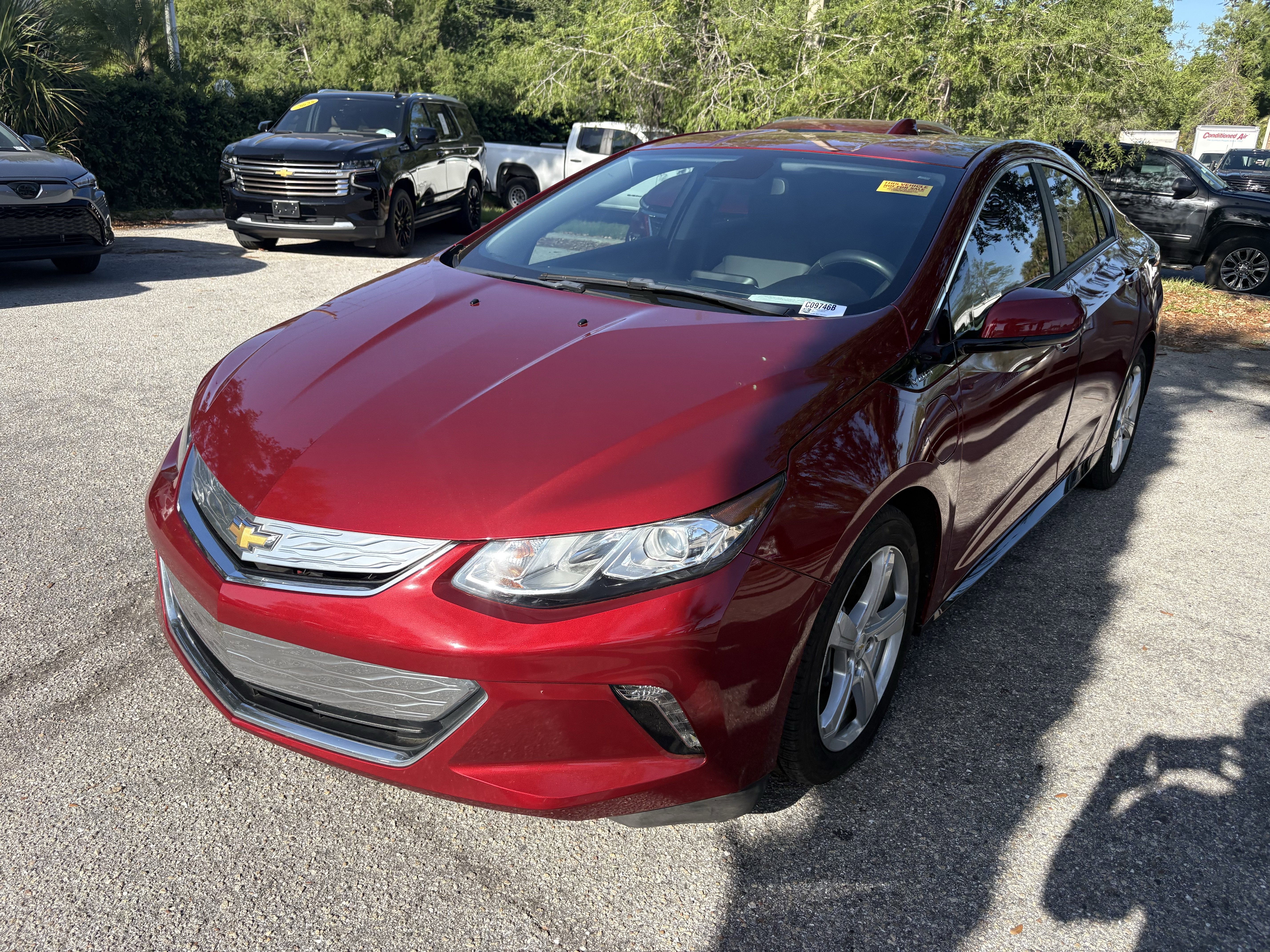 Used 2018 Chevrolet Volt LT w/ LT Driver Confidence Package image 3