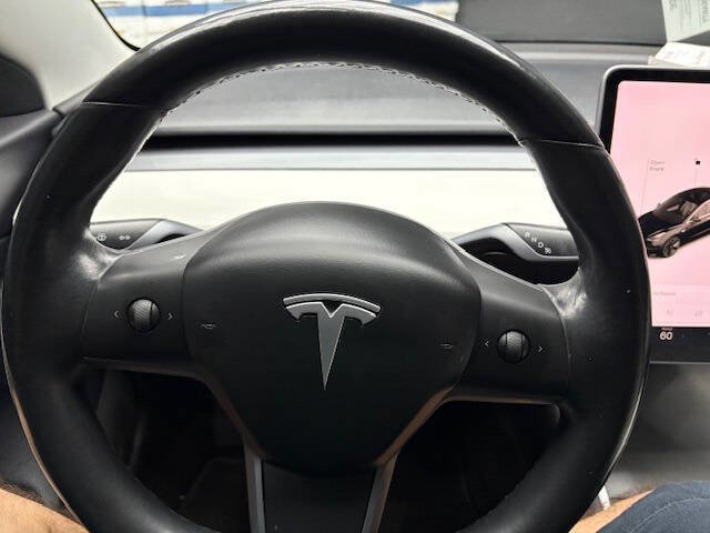 Used 2018 Tesla Model 3 Long Range image 12