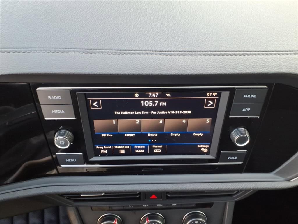 Used 2023 Volkswagen Jetta S image 27