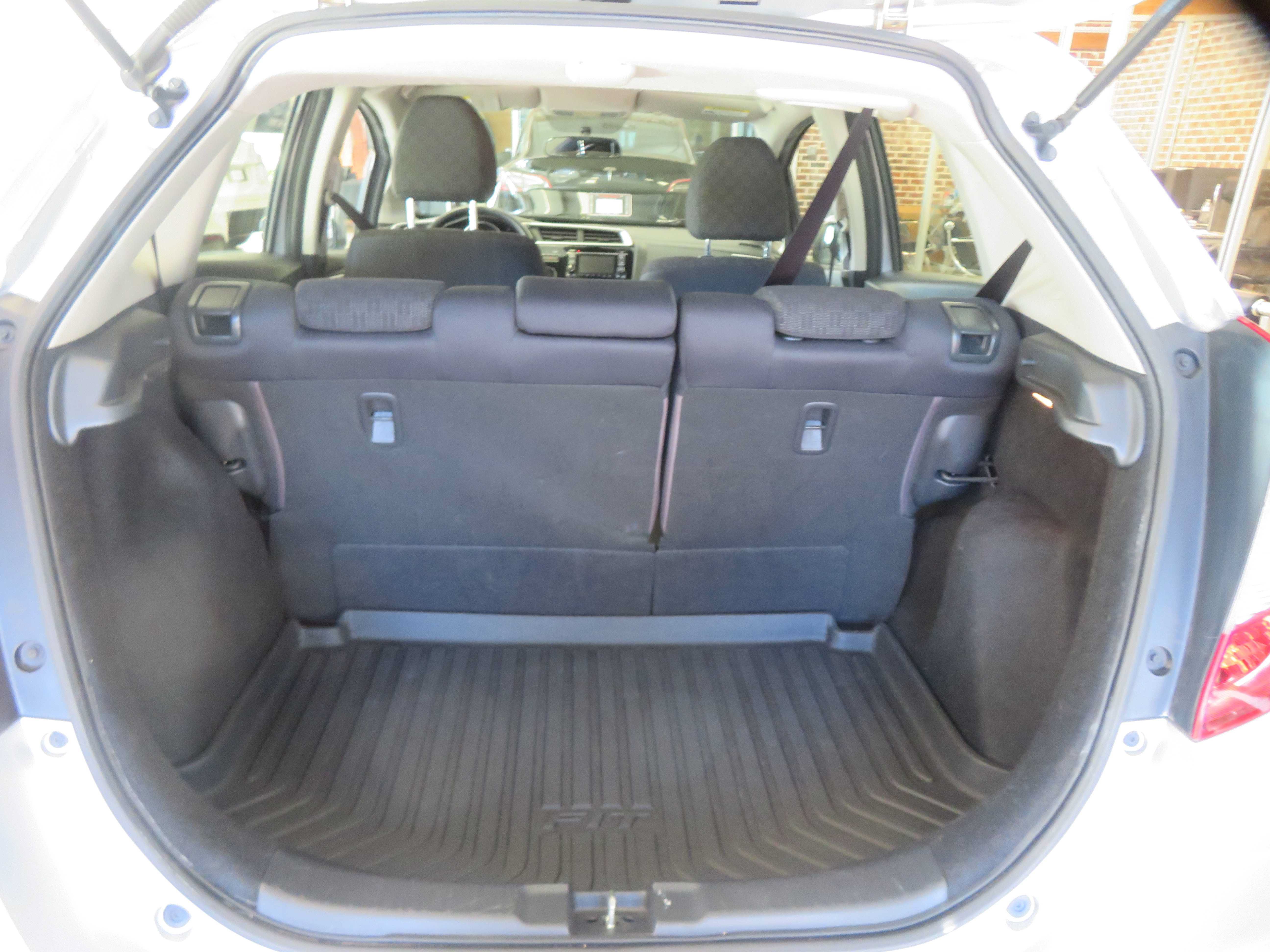 Used 2016 Honda Fit LX image 45