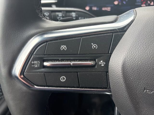 Used 2025 Chevrolet Tahoe LS AWD/4WD image 23