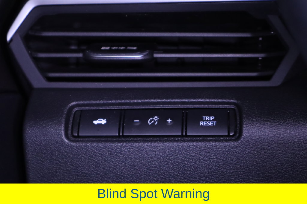 Used 2020 Nissan Altima 2.5 SR w/ Premium Package FWD image 25