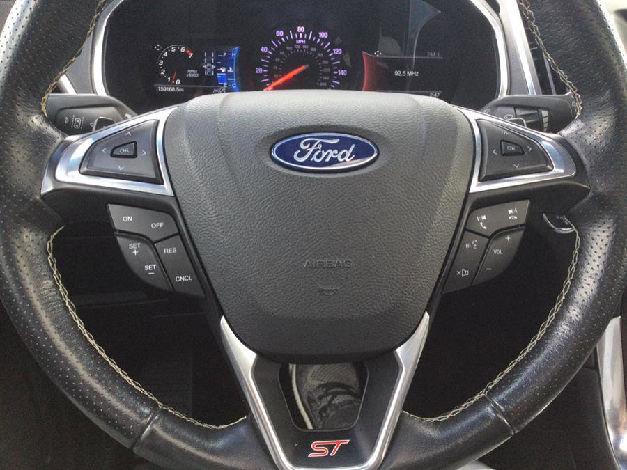 Used 2019 Ford Edge ST w/ Cold Weather Package image 11