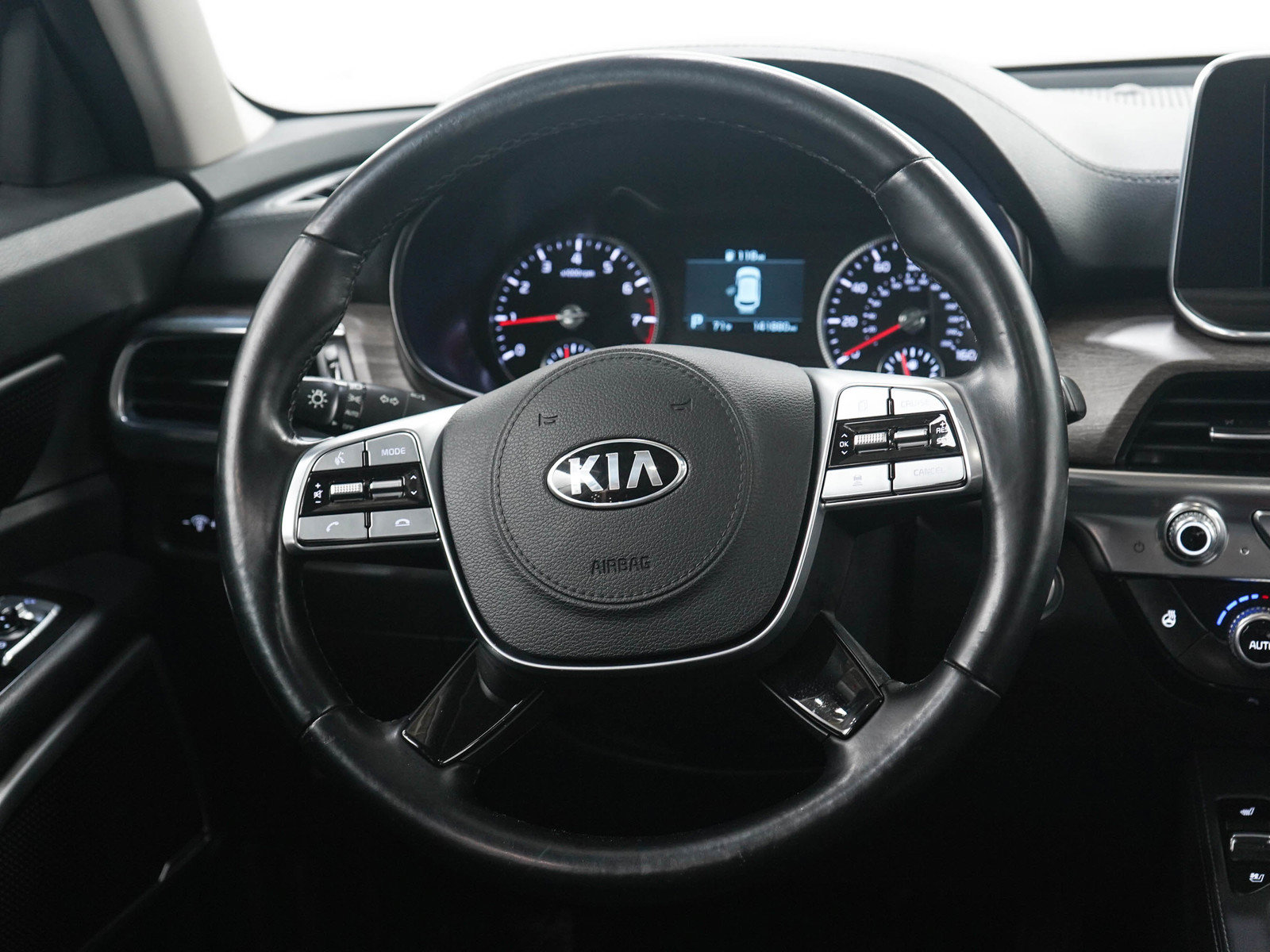 Used 2021 Kia Telluride EX w/ EX Premium Package AWD/4WD image 18