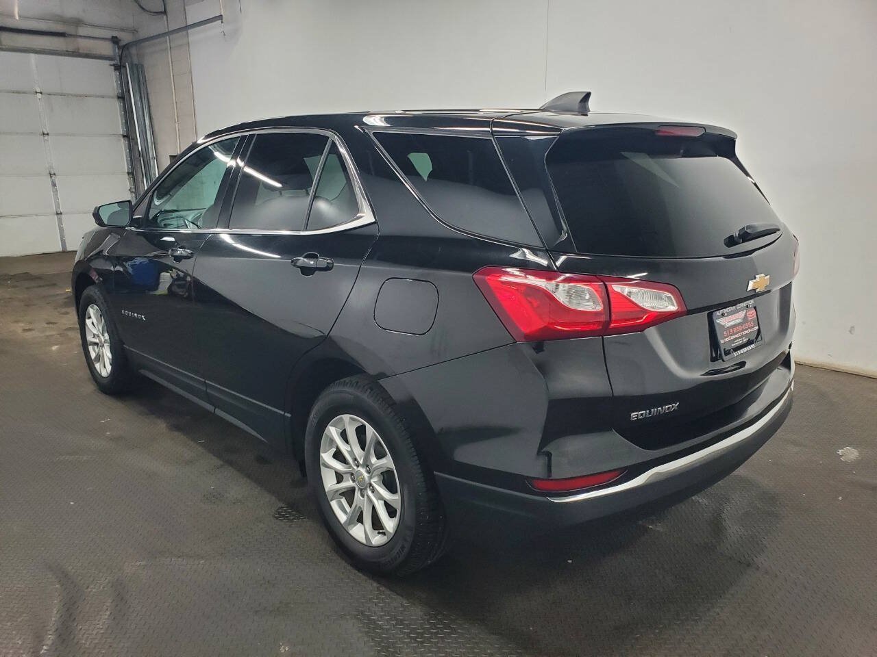 Used 2018 Chevrolet Equinox LT FWD image 5