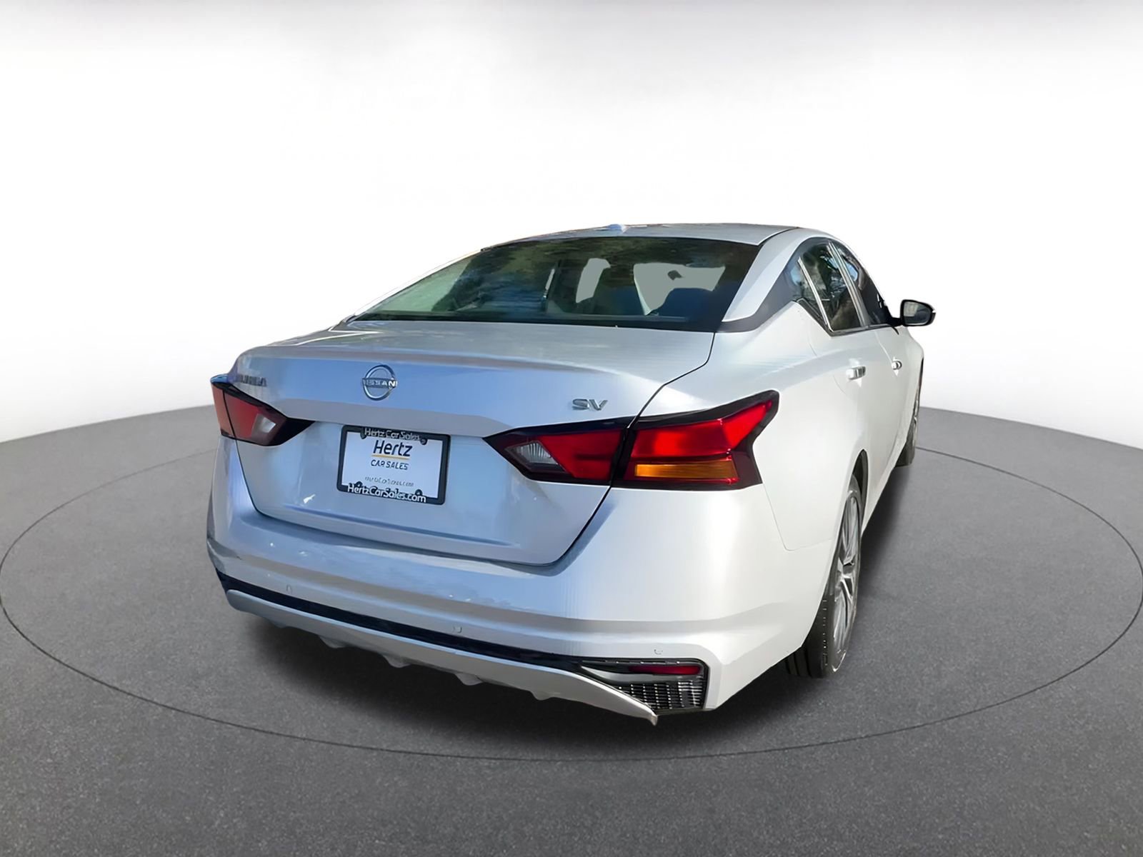 Used 2024 Nissan Altima 2.5 SV image 15