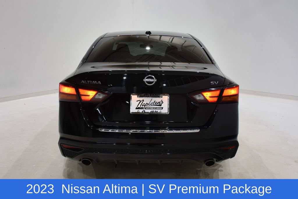 Used 2023 Nissan Altima 2.5 SV w/ SV Premium Package image 5