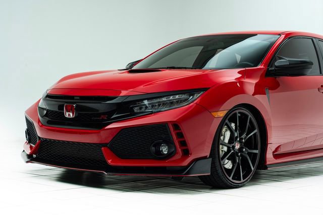 Used 2017 Honda Civic Type R image 10