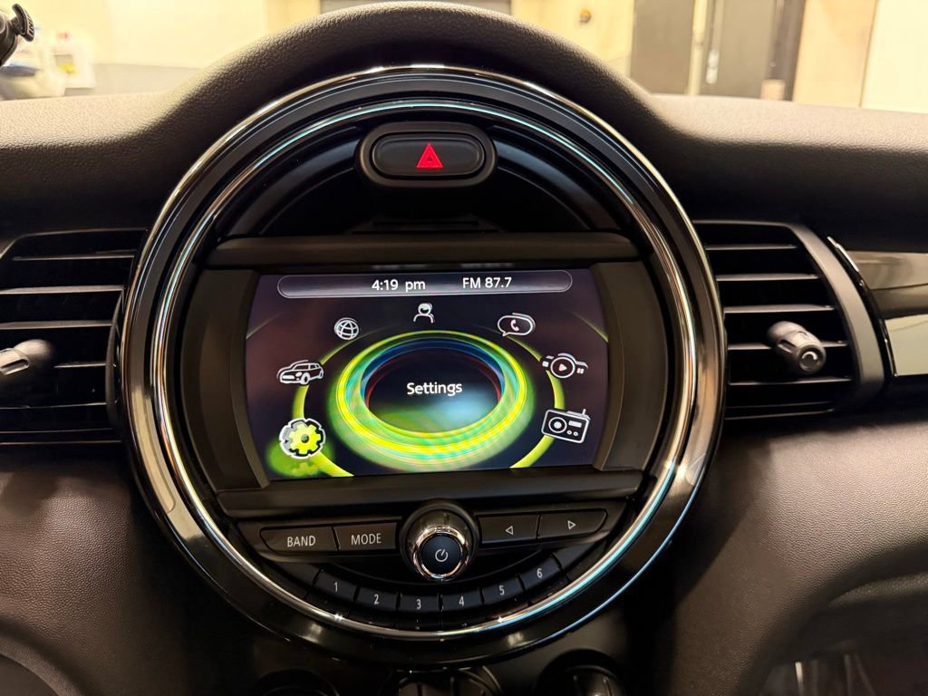 Used 2017 MINI Cooper S image 16