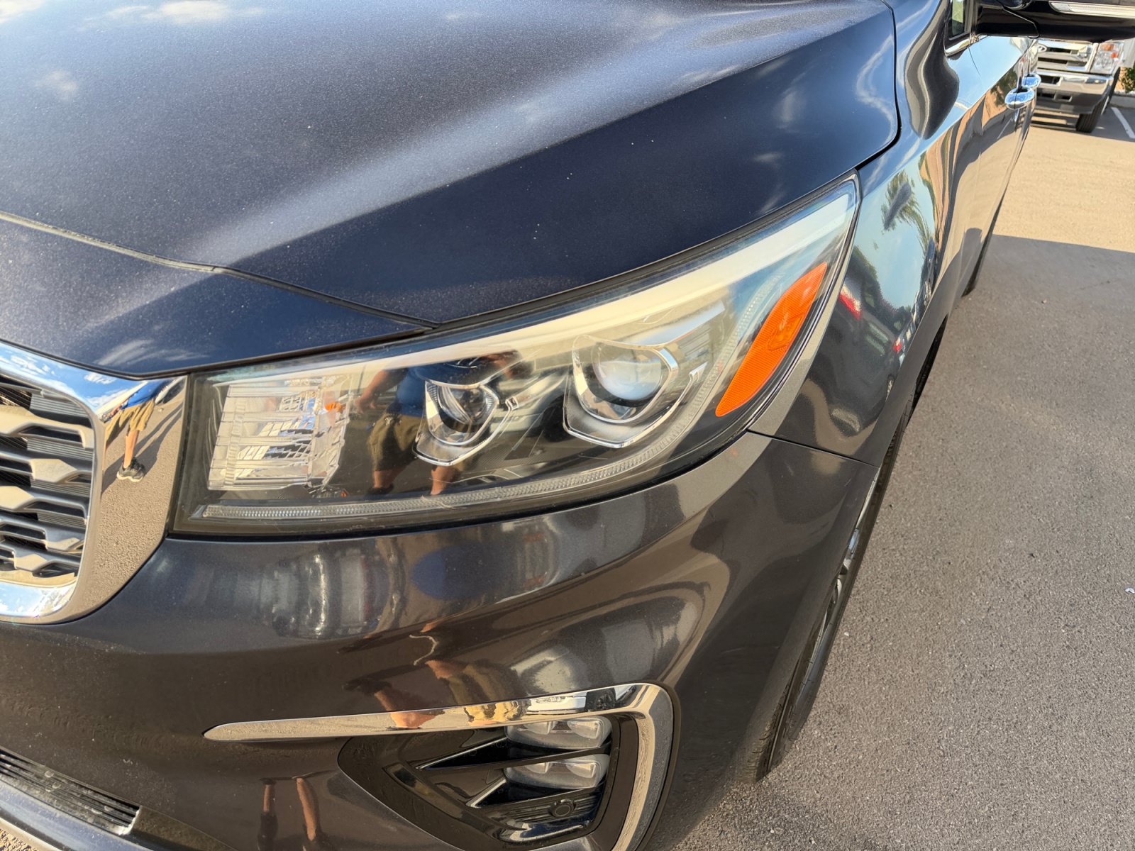 Used 2019 Kia Sedona SX FWD image 9