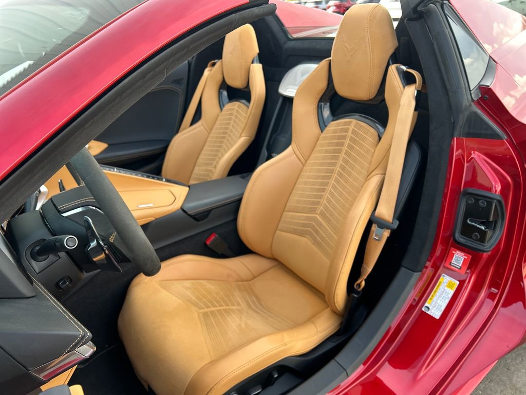 Certified 2025 Chevrolet Corvette Stingray Premium Conv w/ 3LT image 25