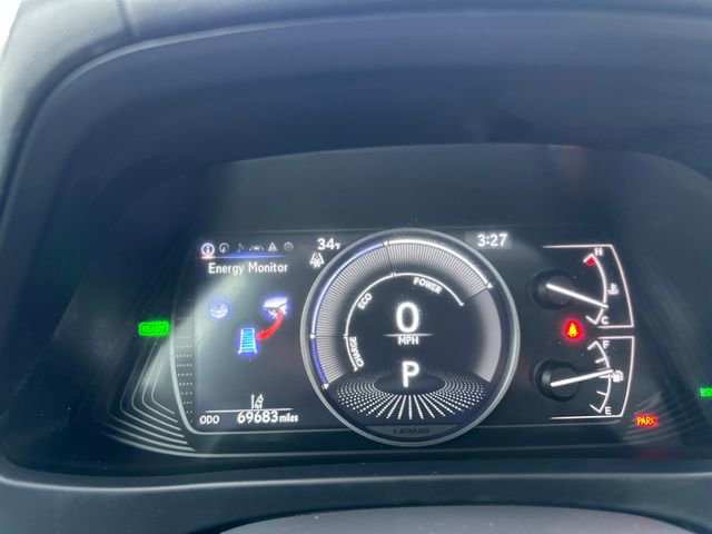 Used 2024 Lexus UX 250h AWD w/ Premium Package image 14