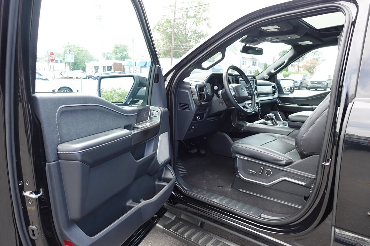 Used 2024 Ford F150 Lariat w/ Equipment Group 502A High AWD/4WD image 18