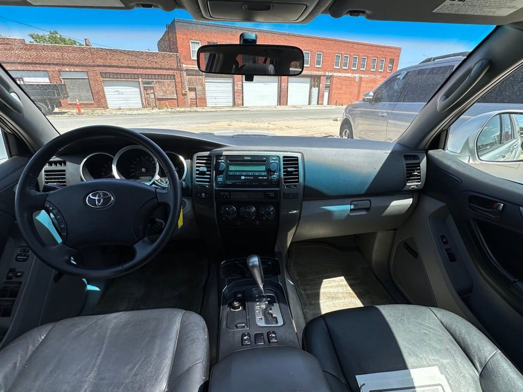 Used 2006 Toyota 4Runner SR5 RWD image 14