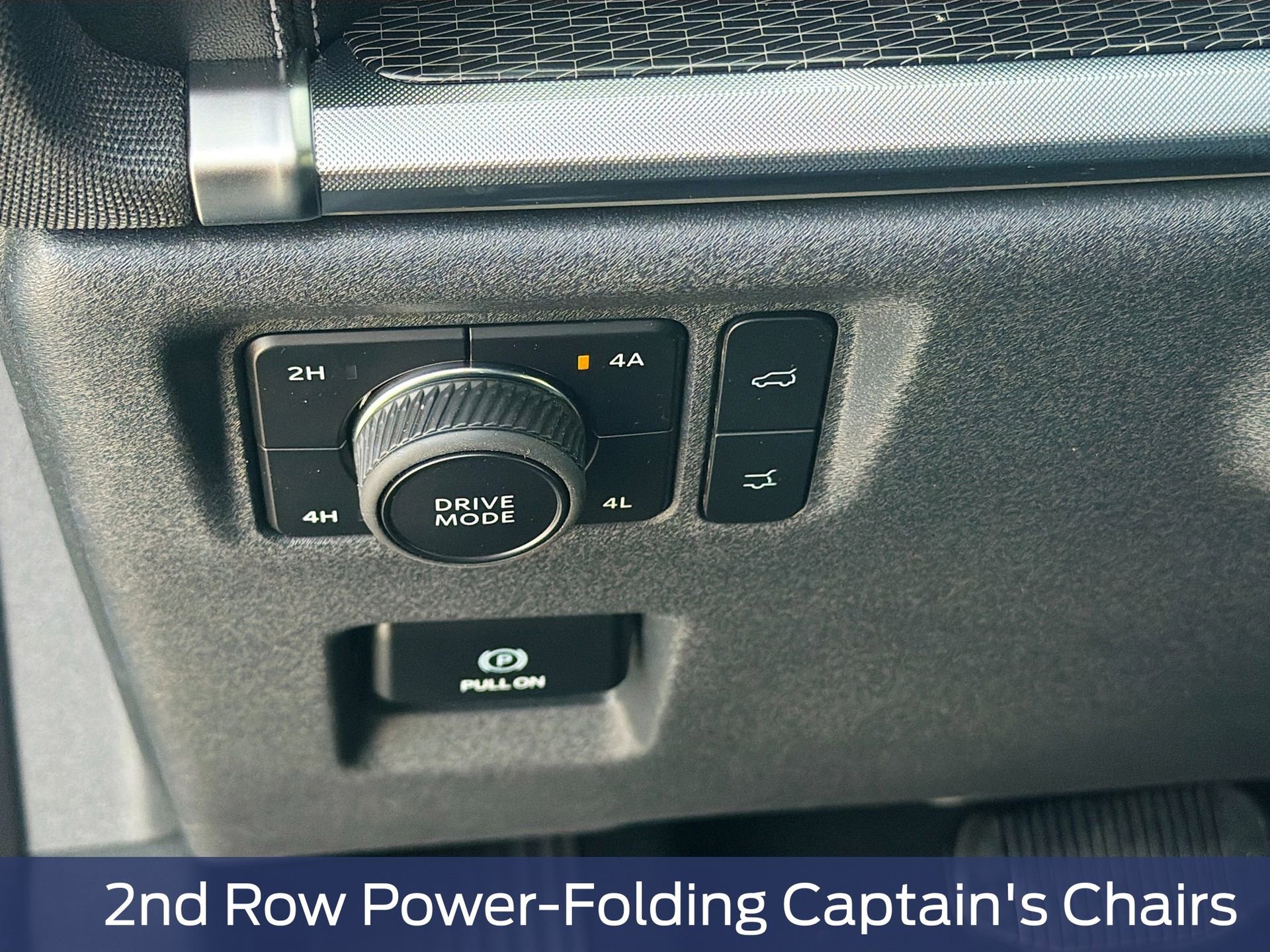 New 2026 Ford Expedition Platinum w/ Stealth Appearance Package image 15