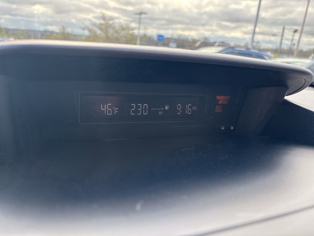 Used 2016 Subaru Crosstrek 2.0i Premium w/ Moonroof Package image 18