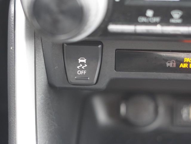 Used 2023 Toyota RAV4 LE FWD image 30