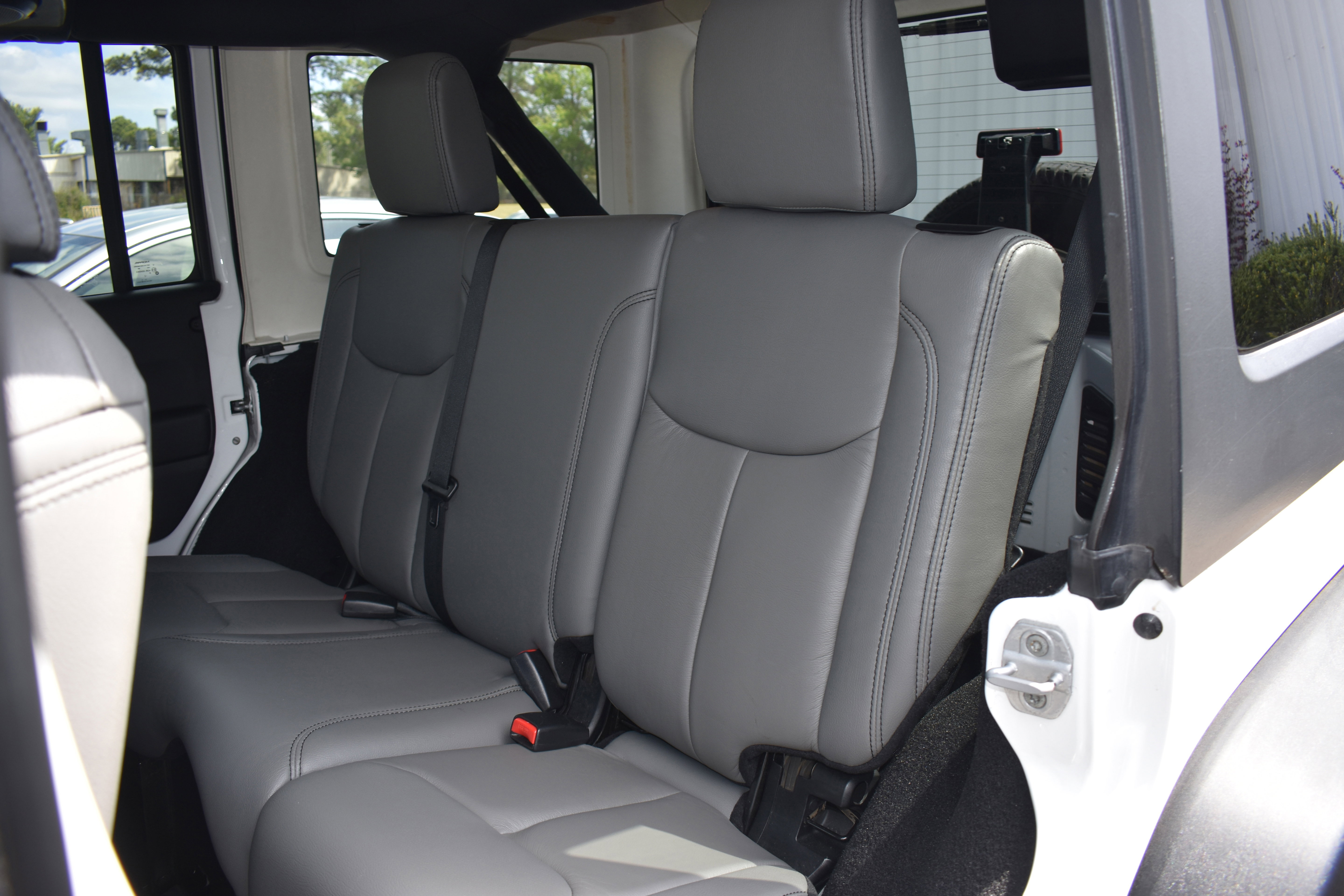 Used 2013 Jeep Wrangler Unlimited Sport image 25