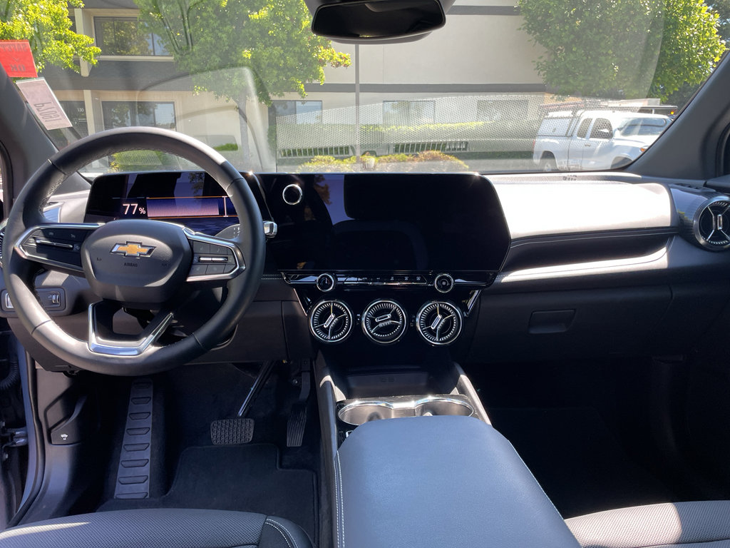 Used 2024 Chevrolet Blazer EV LT AWD/4WD image 41