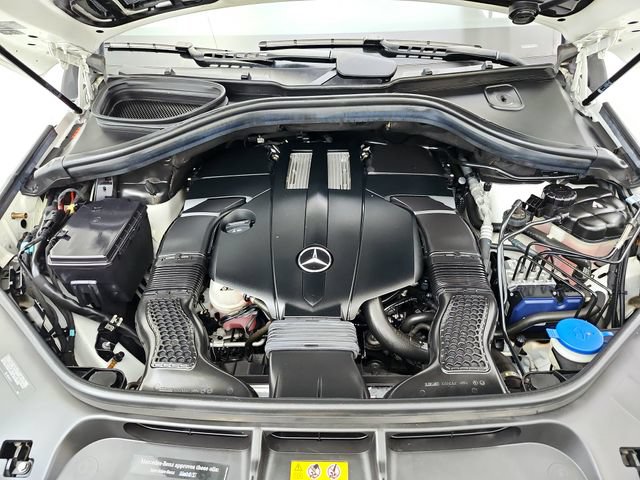 Used 2019 Mercedes-Benz GLS 450 4MATIC image 31