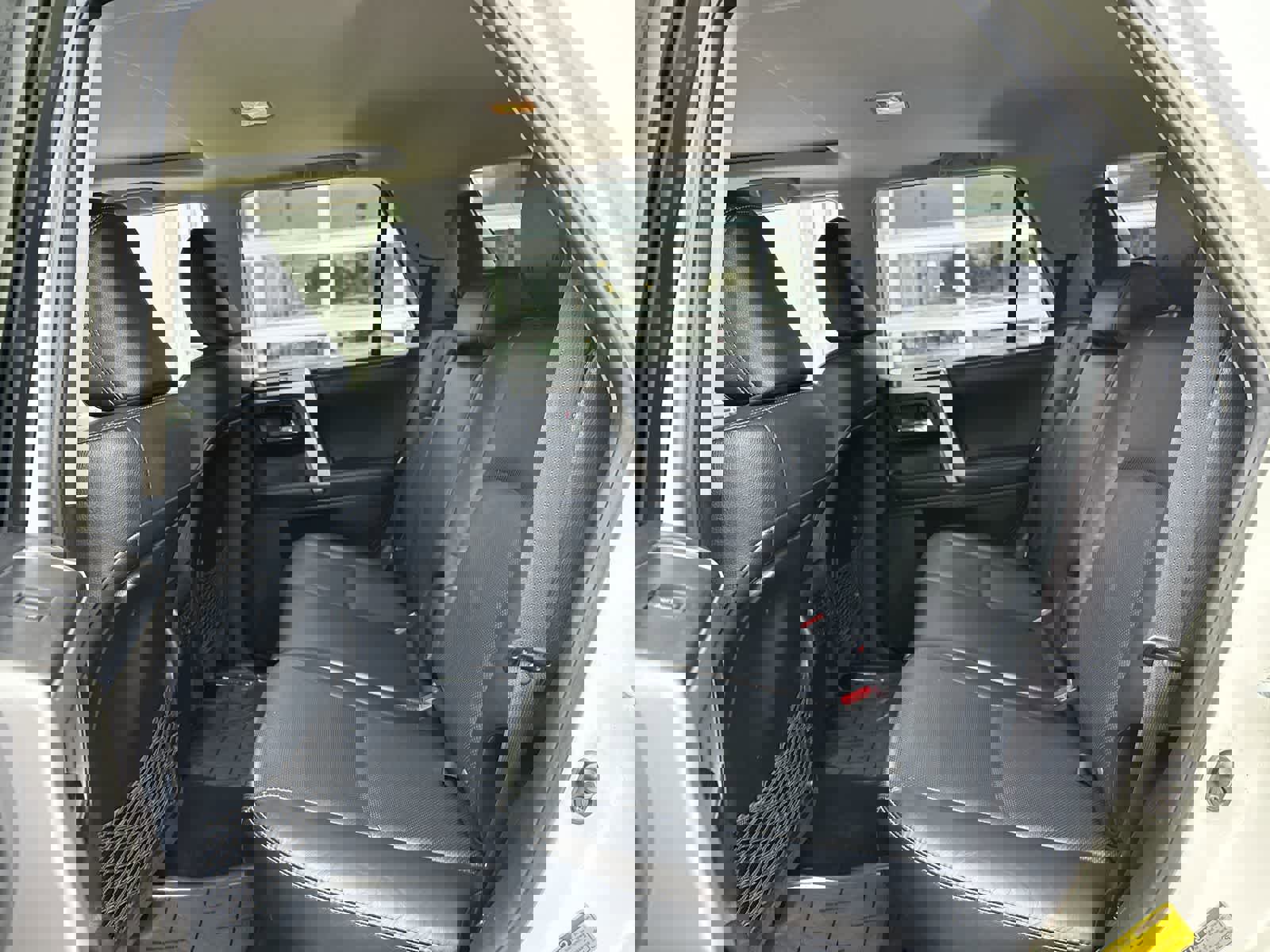 Used 2015 Toyota 4Runner Limited AWD/4WD image 8