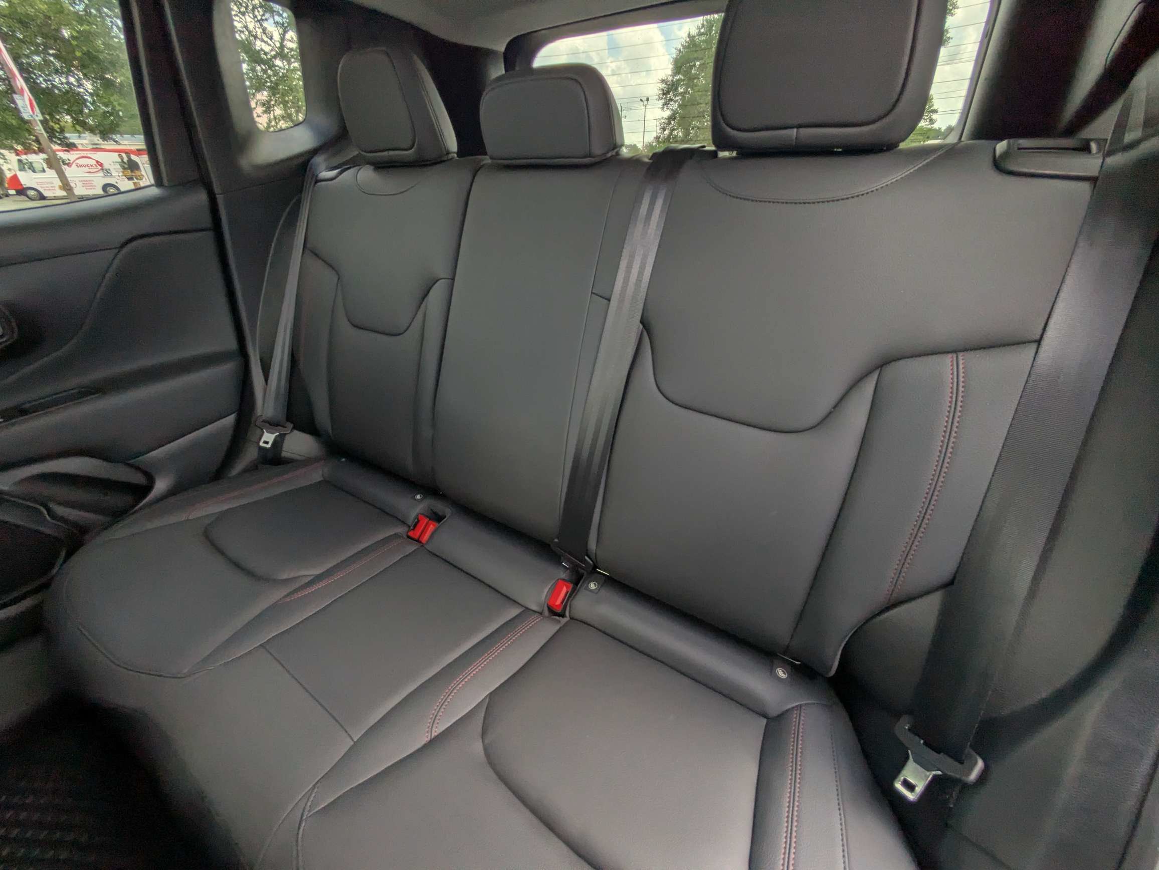 Used 2023 Jeep Renegade Trailhawk w/ Sun/Sound Group AWD/4WD image 8