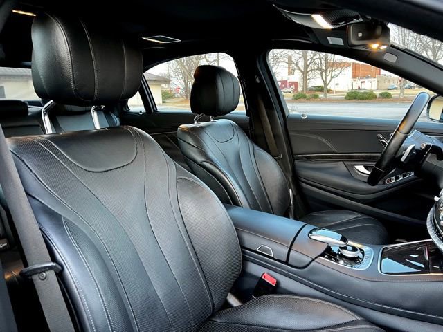 Used 2018 Mercedes-Benz S 450 Sedan image 26