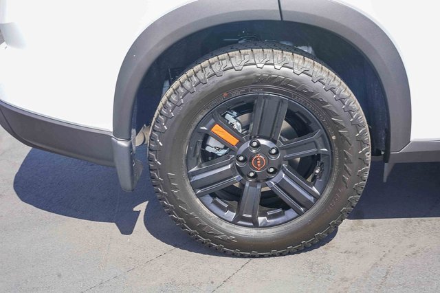 New 2026 Nissan Rogue SV image 9