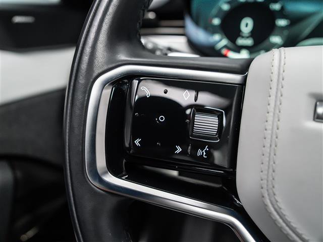 Used 2023 Land Rover Range Rover Sport SE image 16