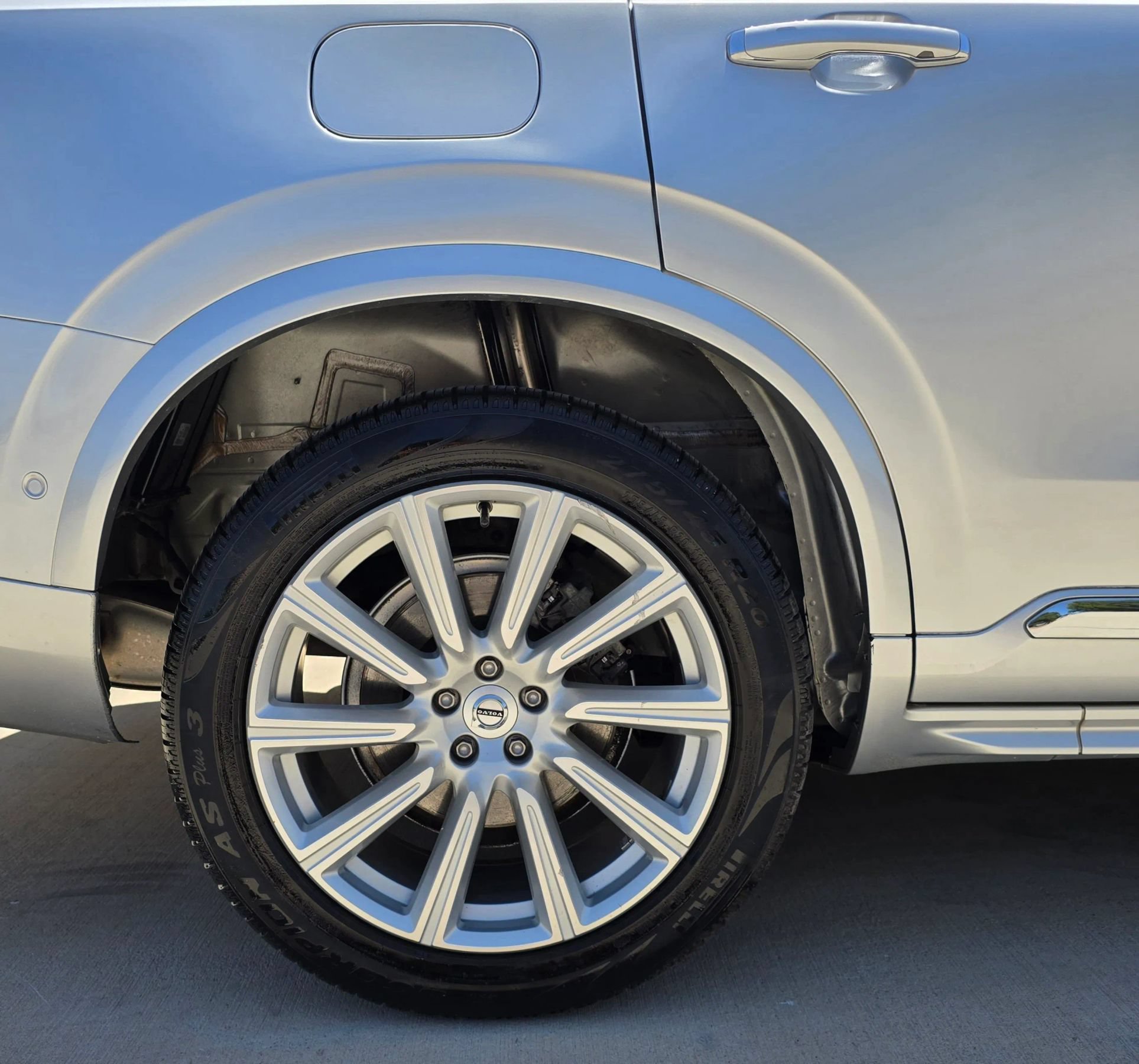 Used 2016 Volvo XC90 T6 Inscription w/ Vision Package AWD/4WD image 56