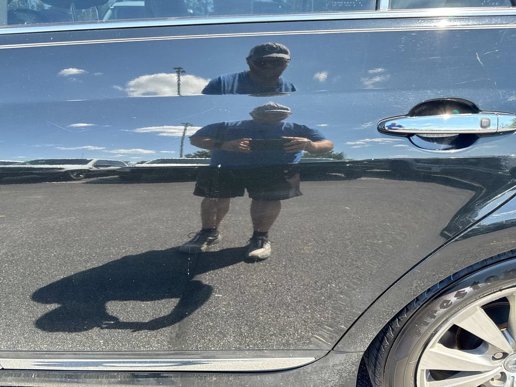 Used 2011 Toyota Avalon Limited FWD image 33
