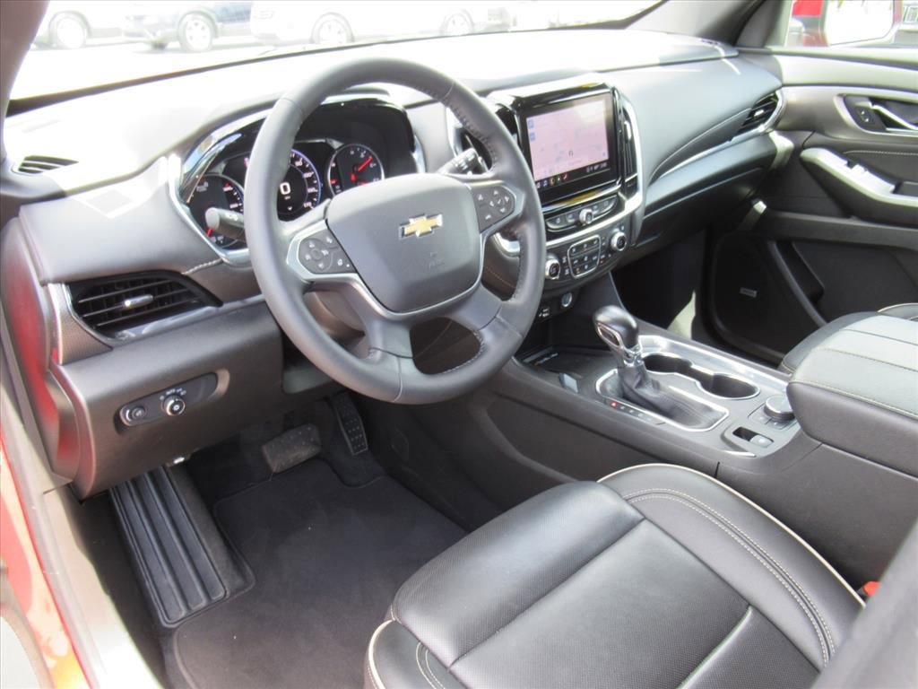 Used 2022 Chevrolet Traverse Premier AWD/4WD image 15