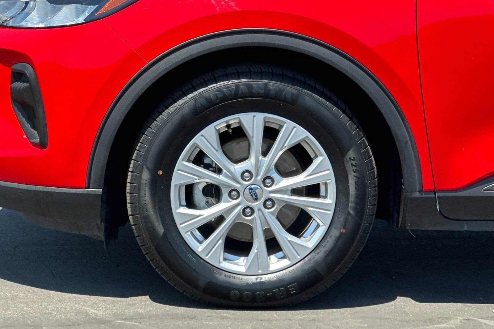 Used 2024 Ford Escape Active FWD image 37