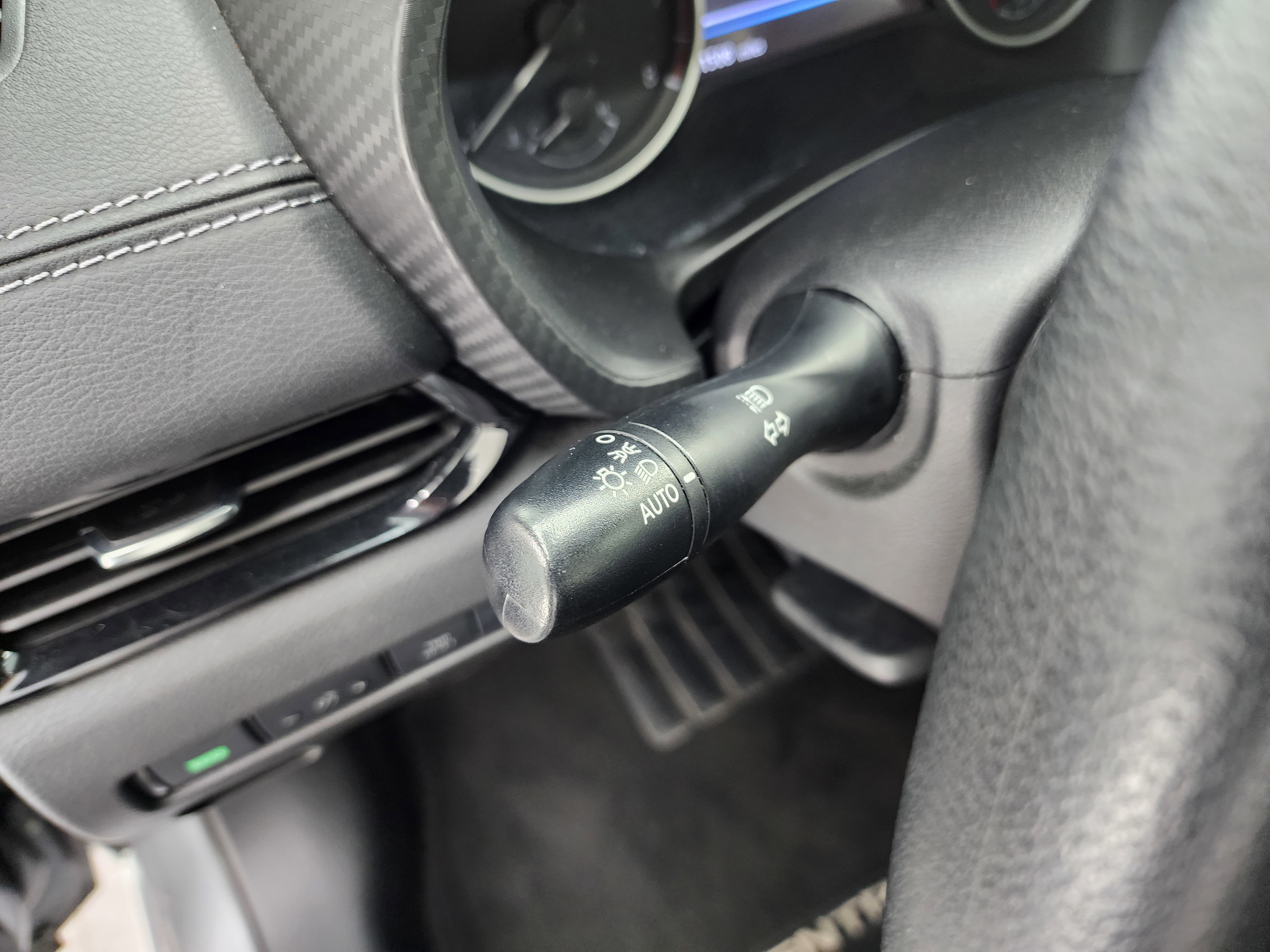 Used 2023 Nissan Sentra SV image 40