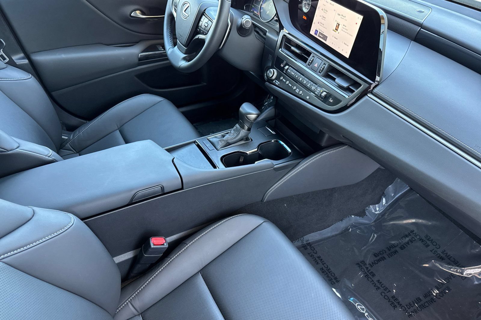 Certified 2025 Lexus ES 350 w/ Accessory Package (Z1) FWD image 18