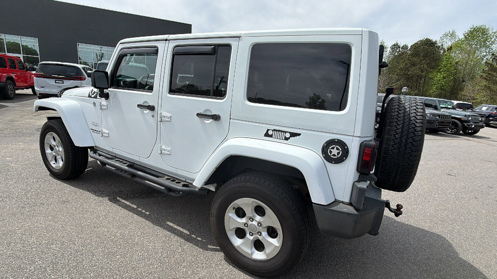 Used 2012 Jeep Wrangler Unlimited Sahara w/ Dual Top Group image 10
