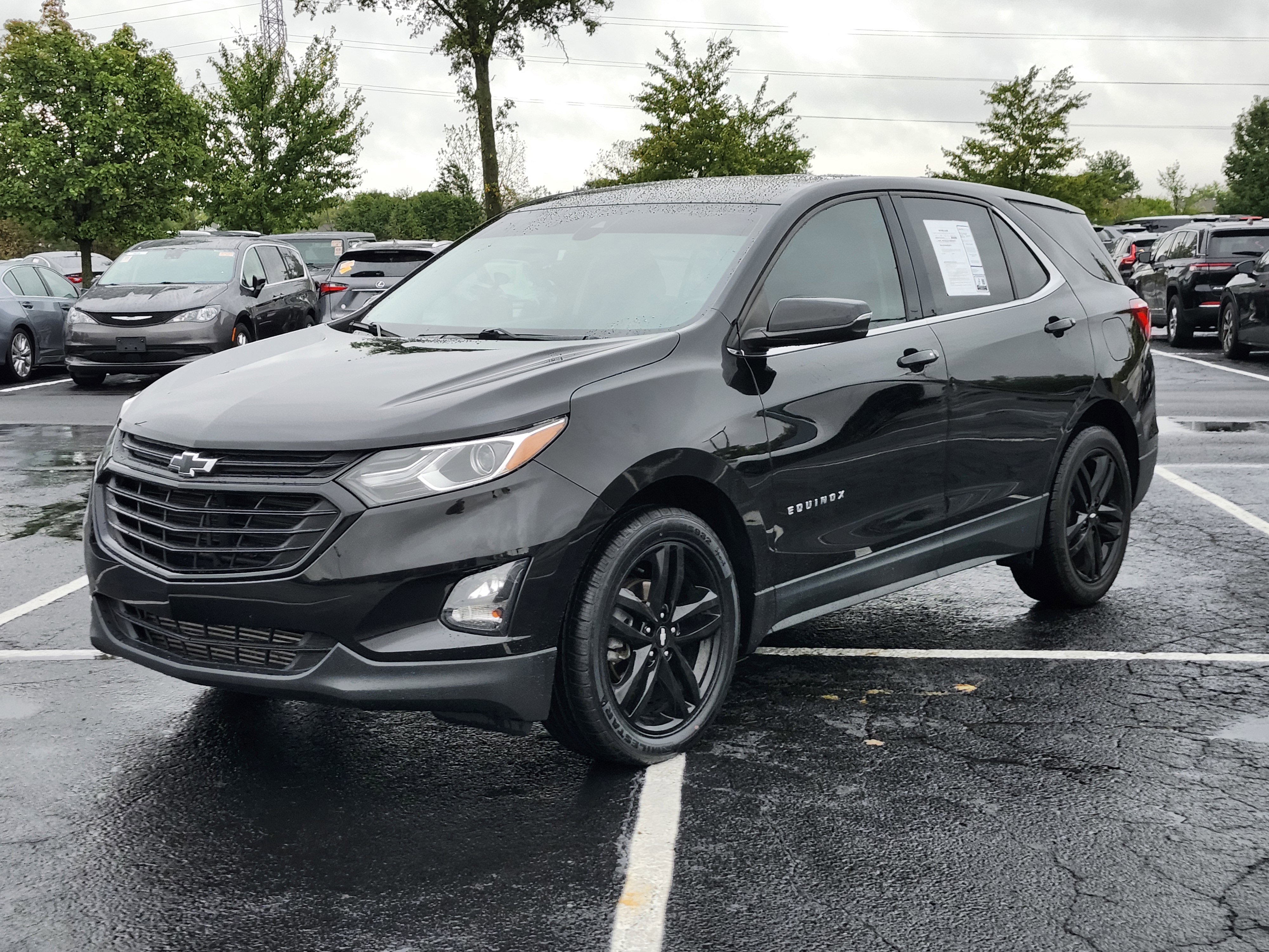Used 2020 Chevrolet Equinox LT w/ Midnight Edition image 7