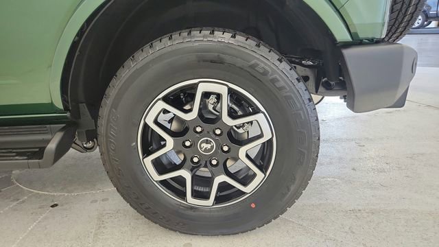 New 2025 Ford Bronco Outer Banks image 24