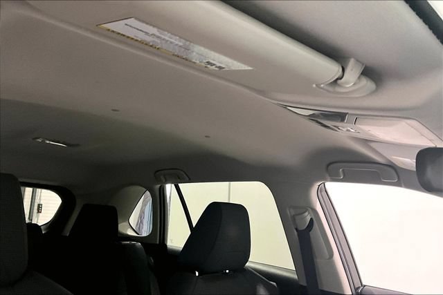 Used 2019 Toyota RAV4 LE AWD/4WD image 33