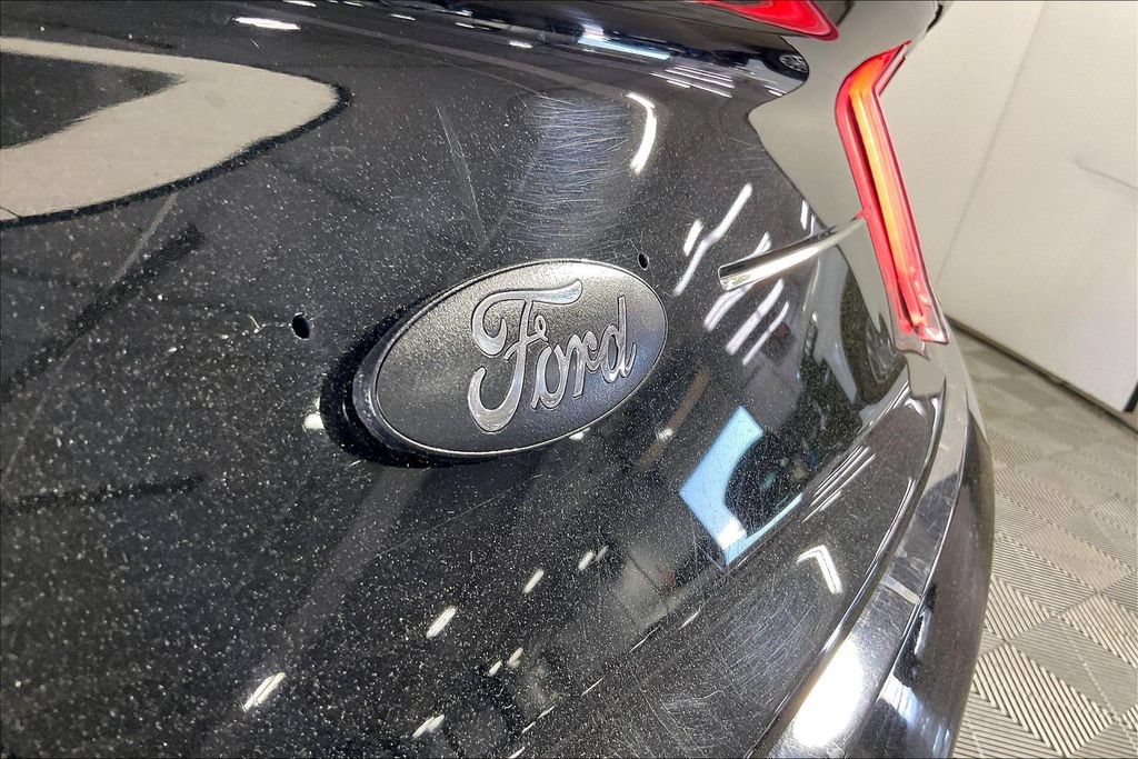 Used 2018 Ford Mustang GT Premium w/ Equipment Group 401A RWD image 35