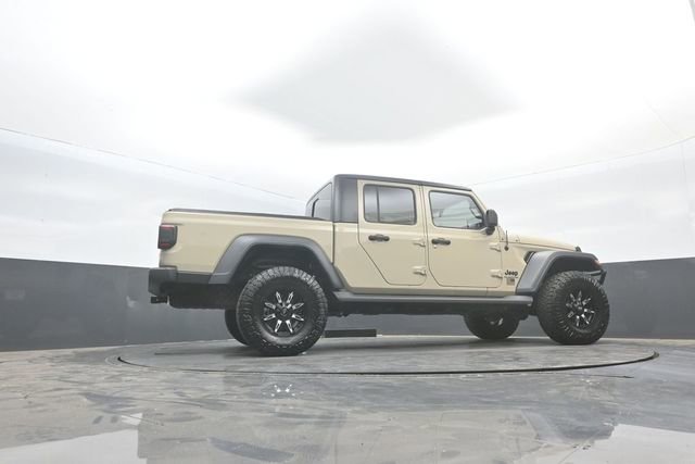 Used 2020 Jeep Gladiator Sport w/ Quick Order Package 24S AWD/4WD image 39